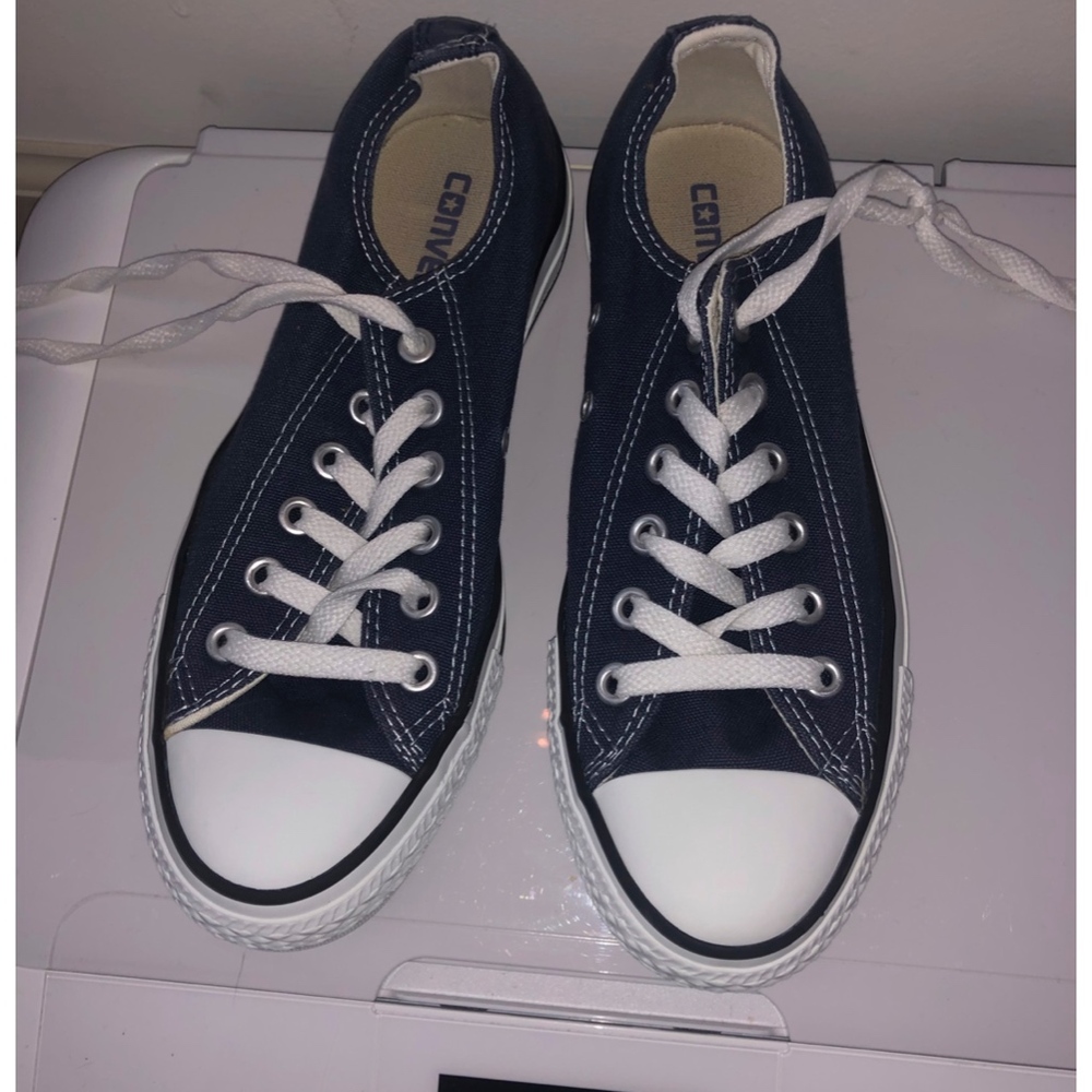 Converse Chuck Taylor All Star Low Top- NAVY